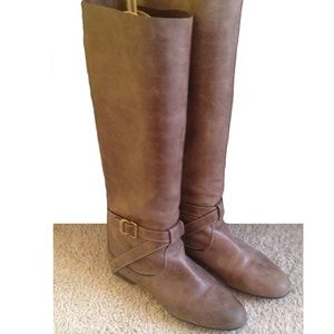 Chloe ‘Saturnia' tall slouched leather boot